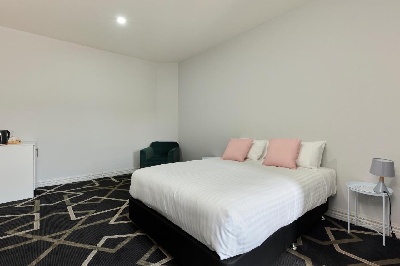 Sports Garden Hotel Launceston Exterior photo